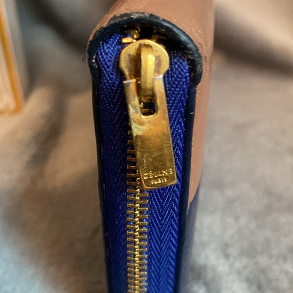 đź’™CELINEđź’™Colorblock Leather Zip Wallet with COA/EUC - Picture 5 of 12